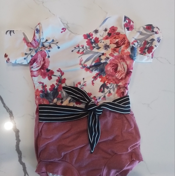 Busybod Leo Size 3 - Picture 1 of 5